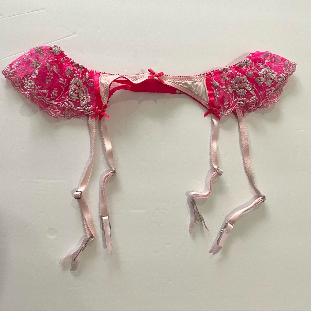 Vintage Victoria Secret Garter, Dream Angels Bright Pink And Silver, Size XS. - Picture 2 of 6